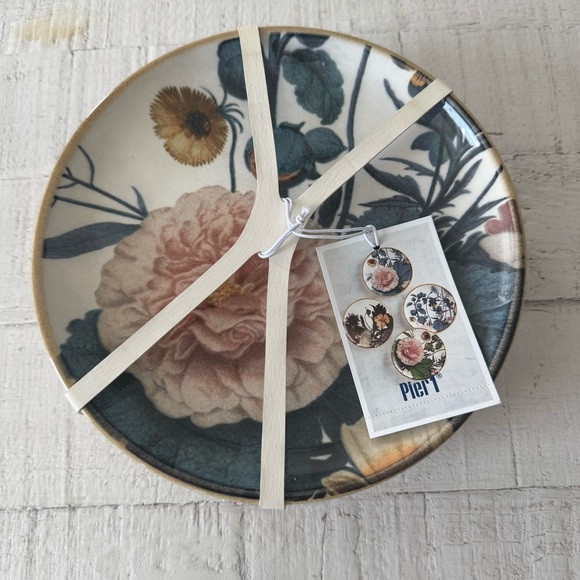 Pier 1 Imports Moody Blooms NWT‎ Set of 4 Salad Plates Floral Ceramic Plate - Picture 1 of 13